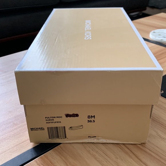 Michael Kors shoe - Picture 9 of 12